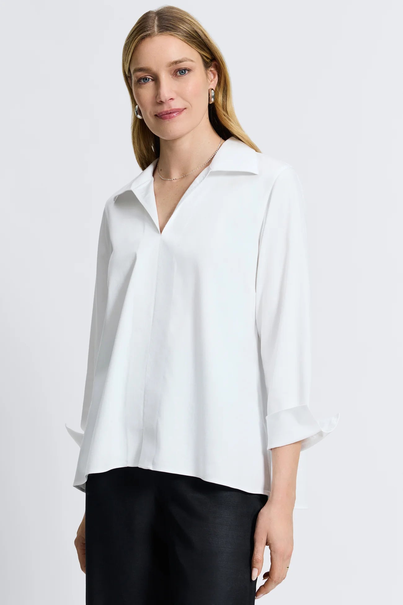 AGNES STRETCH LONG SLEEVE POPOVER SHIRT