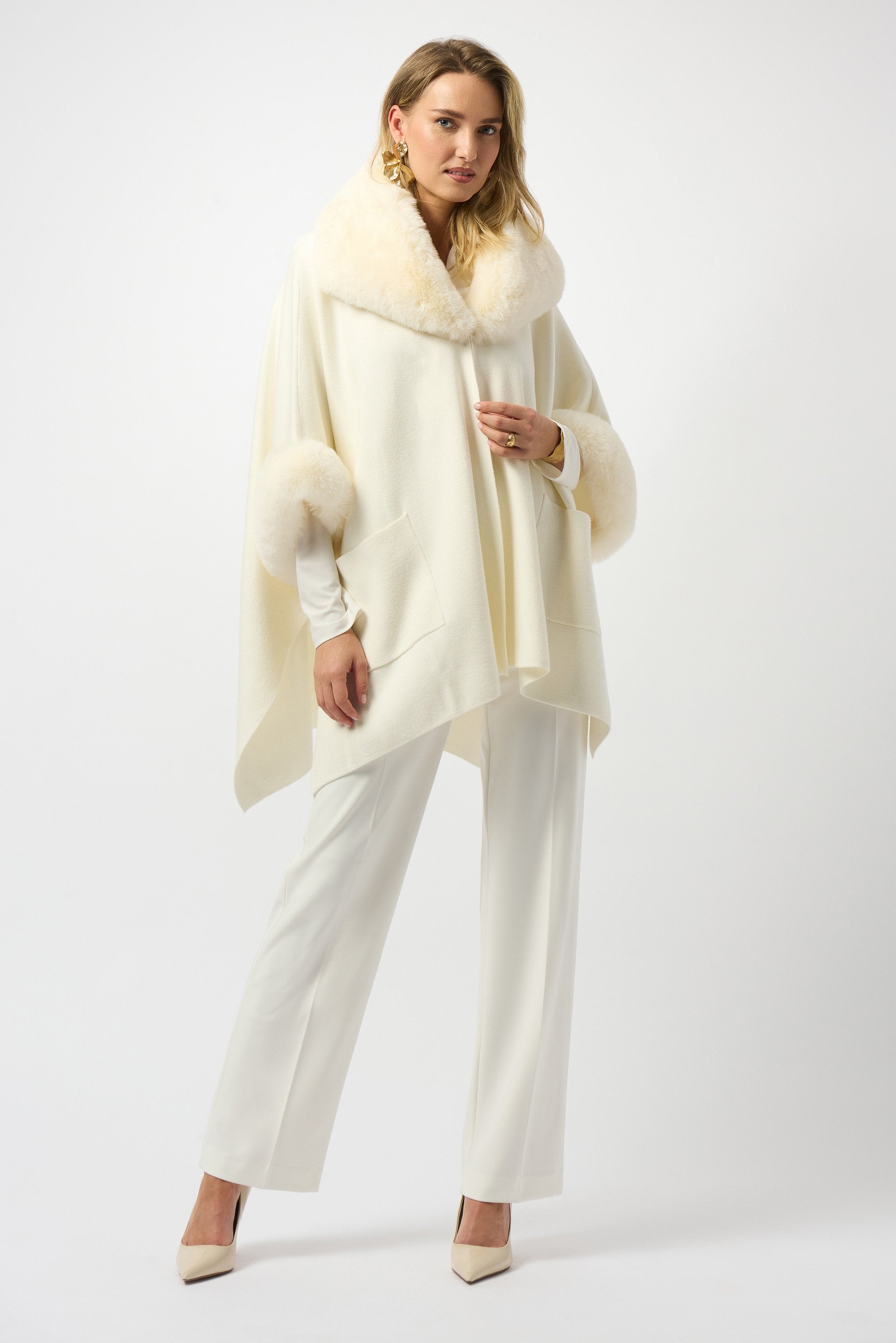 BRUSHED JACQUARD AND FAUX FUR CAPE