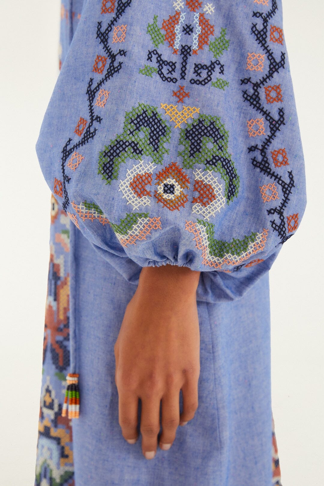 EMBROIDERED MIDI