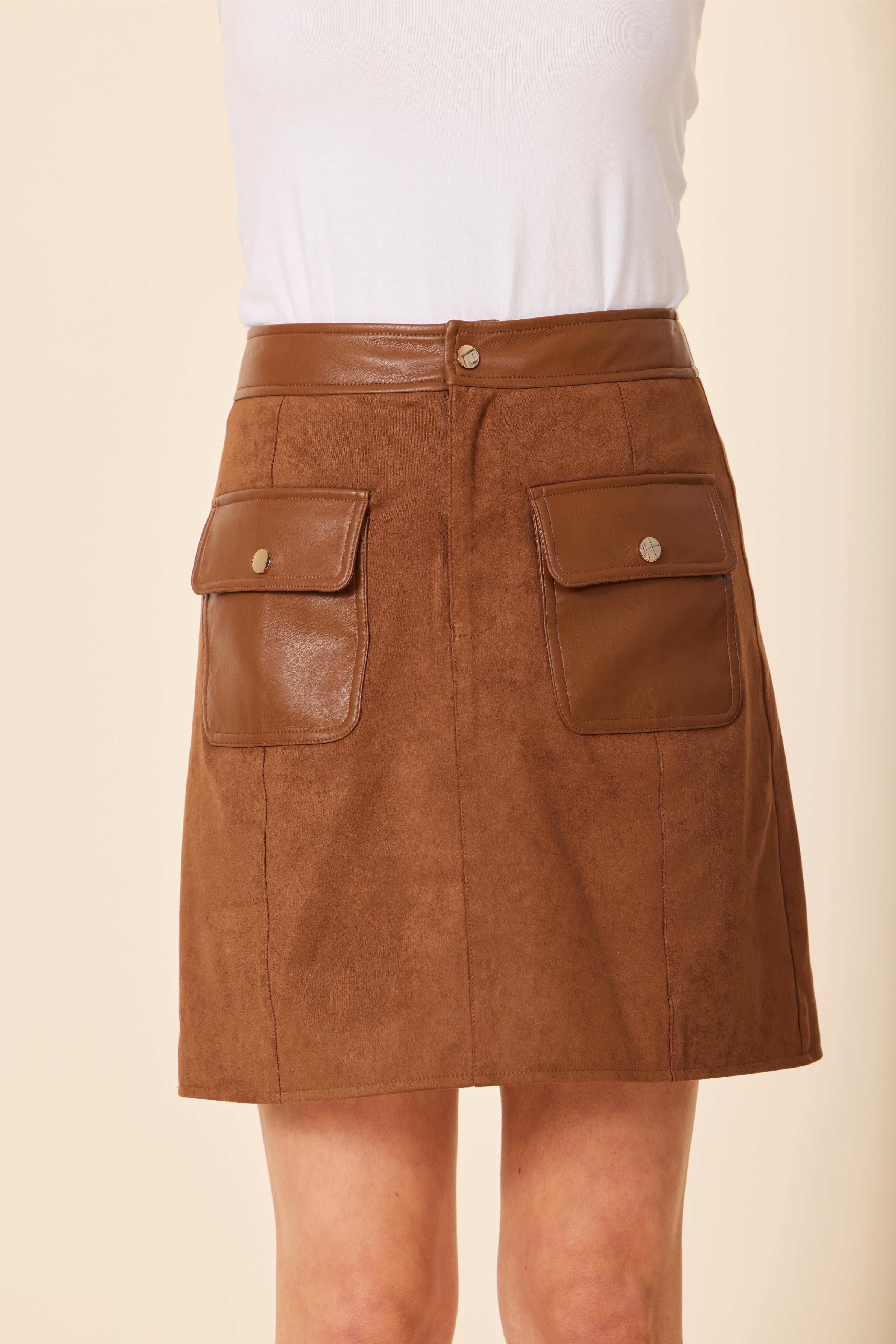 Dolce Cabo FAUX LEATHER SKIRT
