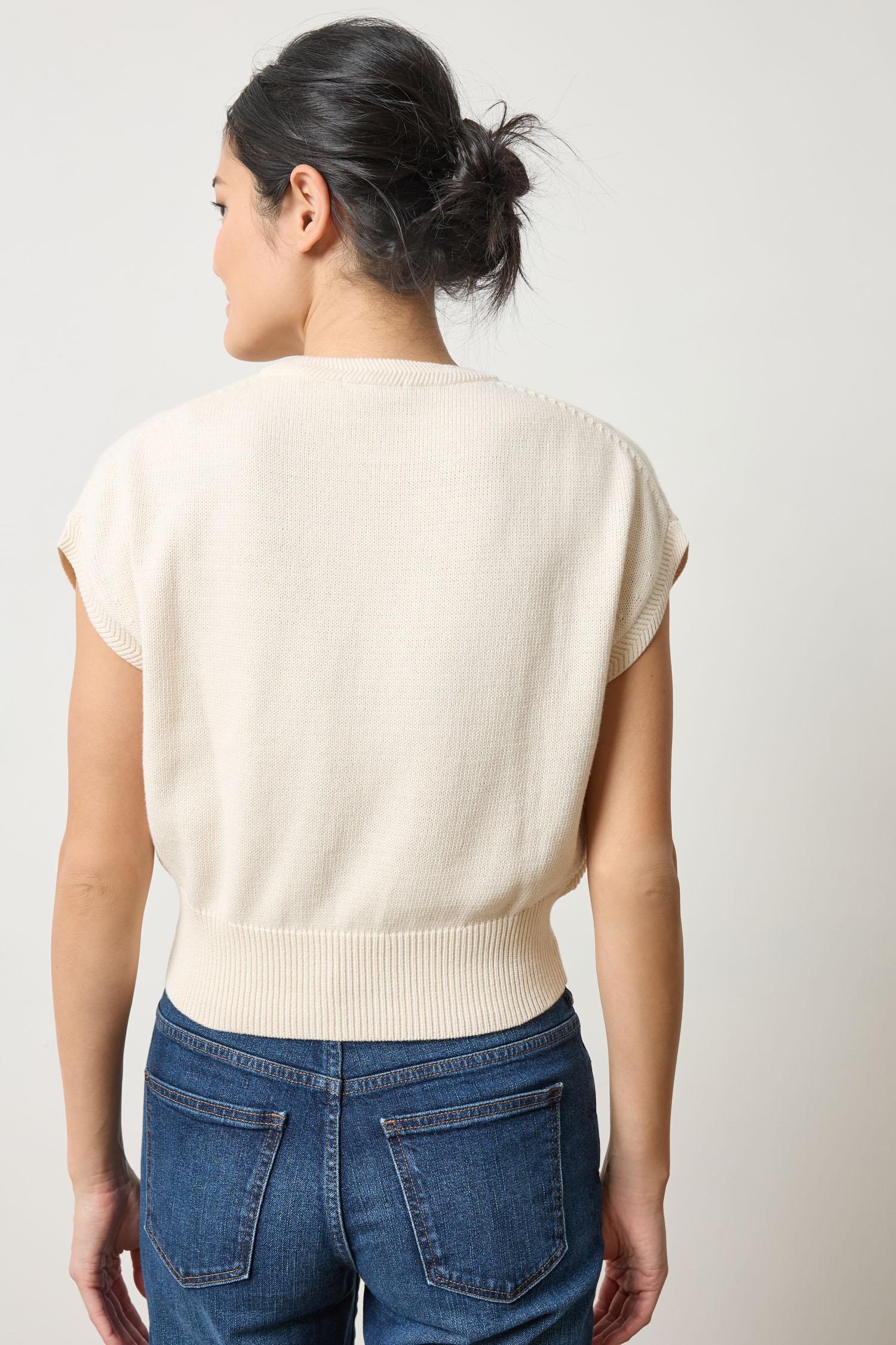 WEDGE SWEATER