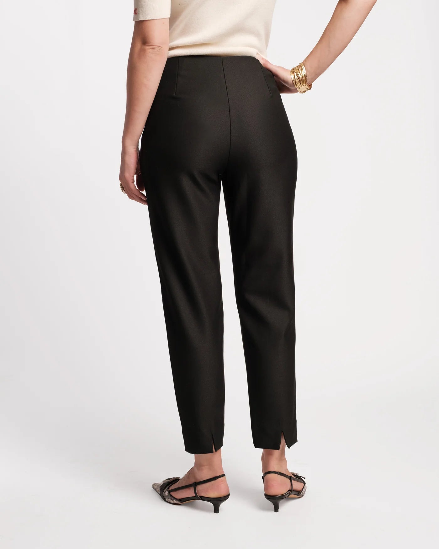 MARILYN PANT