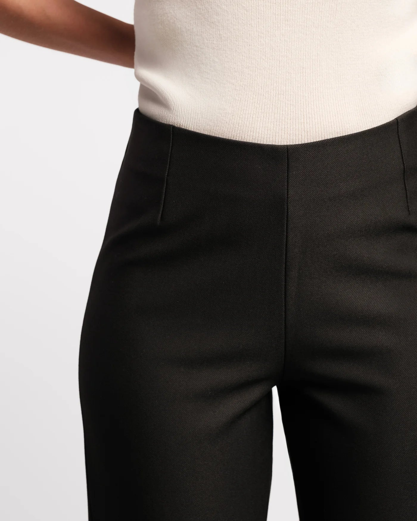 MARILYN PANT