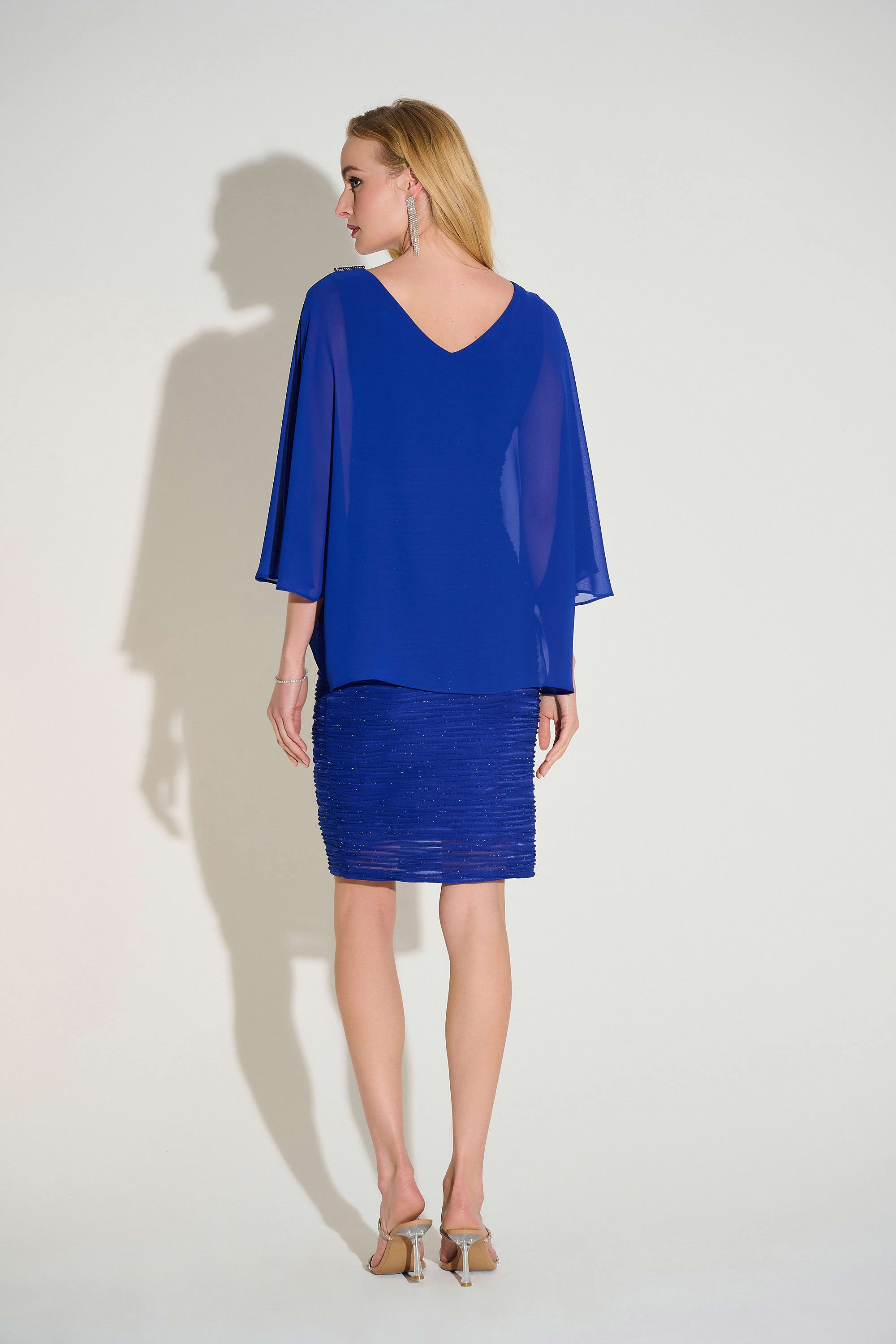 SHORT POPOVER DRESS
