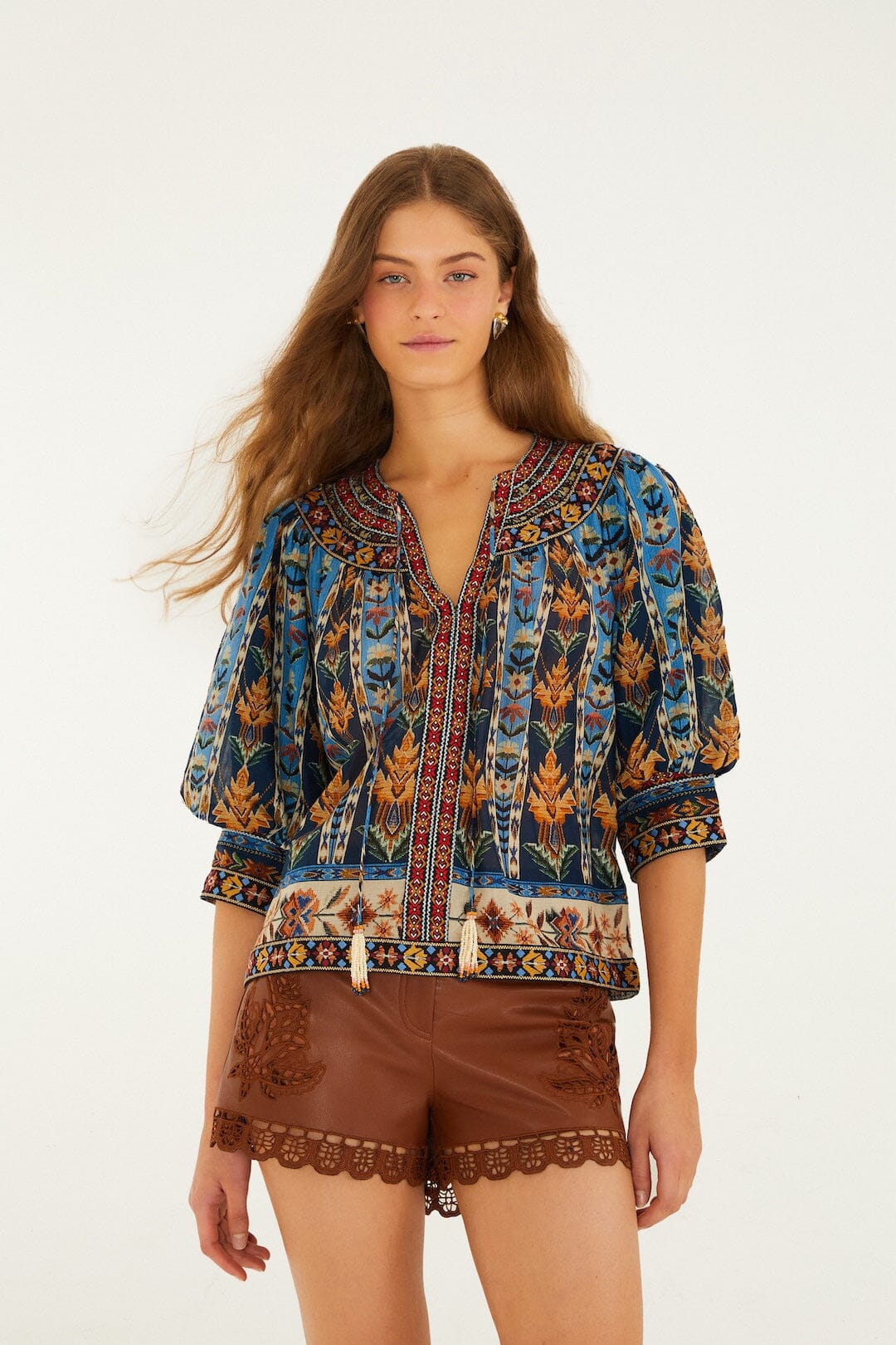 Farm Rio EMBROIDERED BLOUSE
