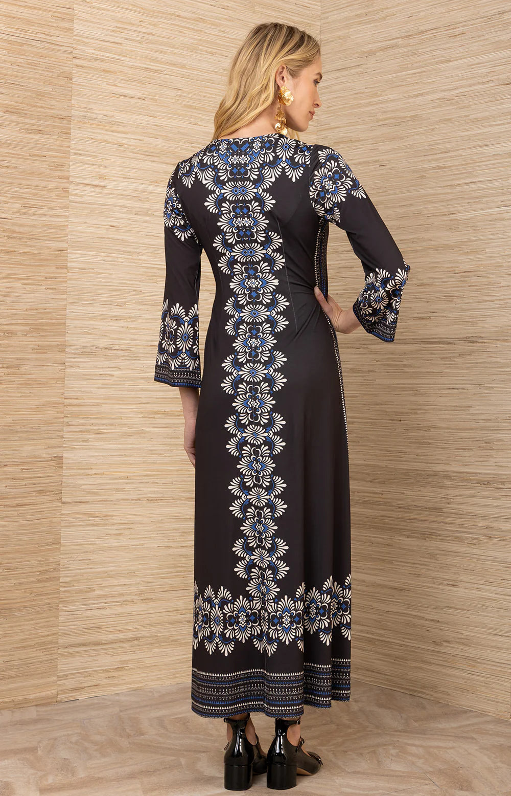 LILYANA V-NECK DRESS