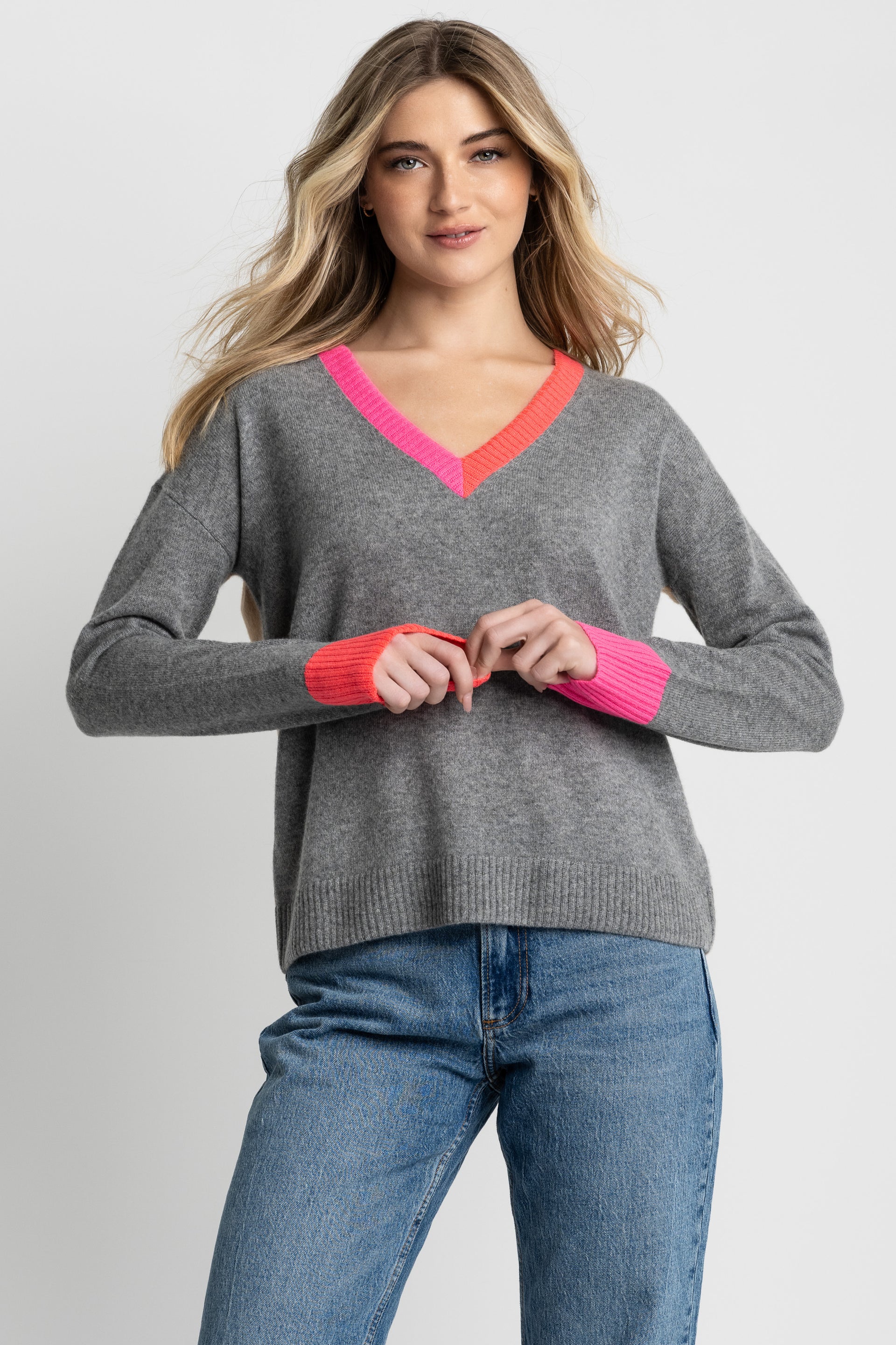 COLOR WHEEL SWEATER