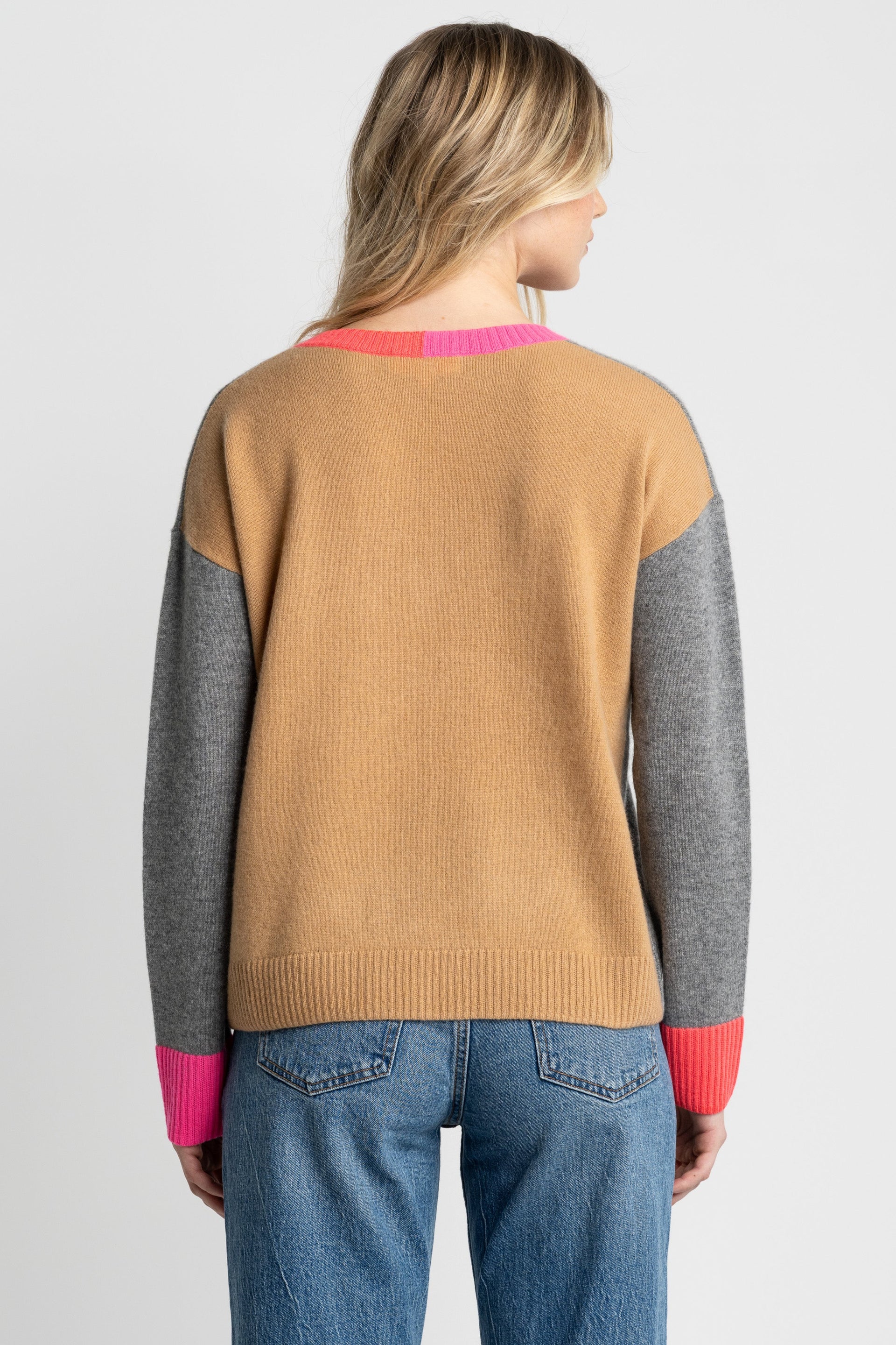 COLOR WHEEL SWEATER