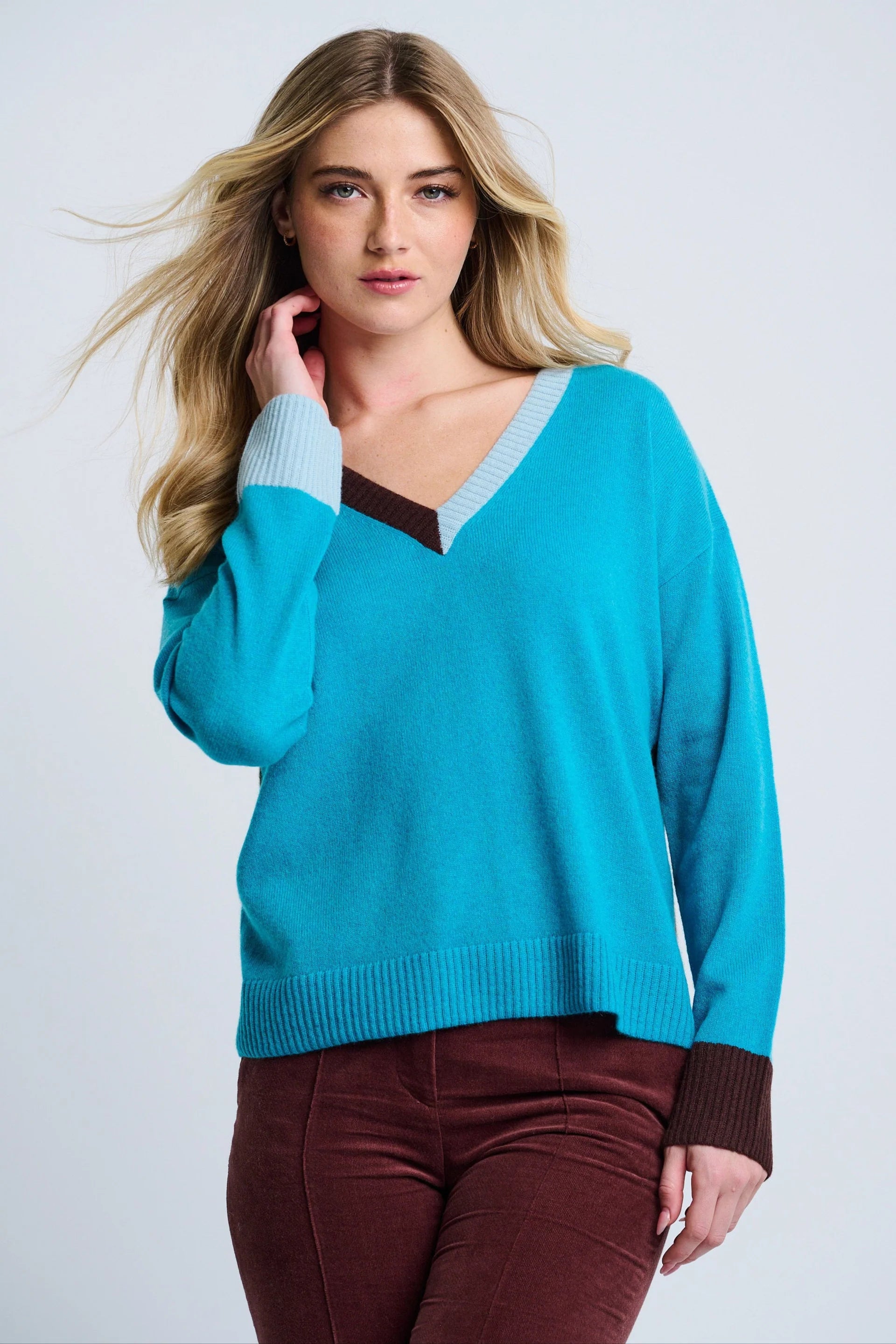 COLOR WHEEL SWEATER
