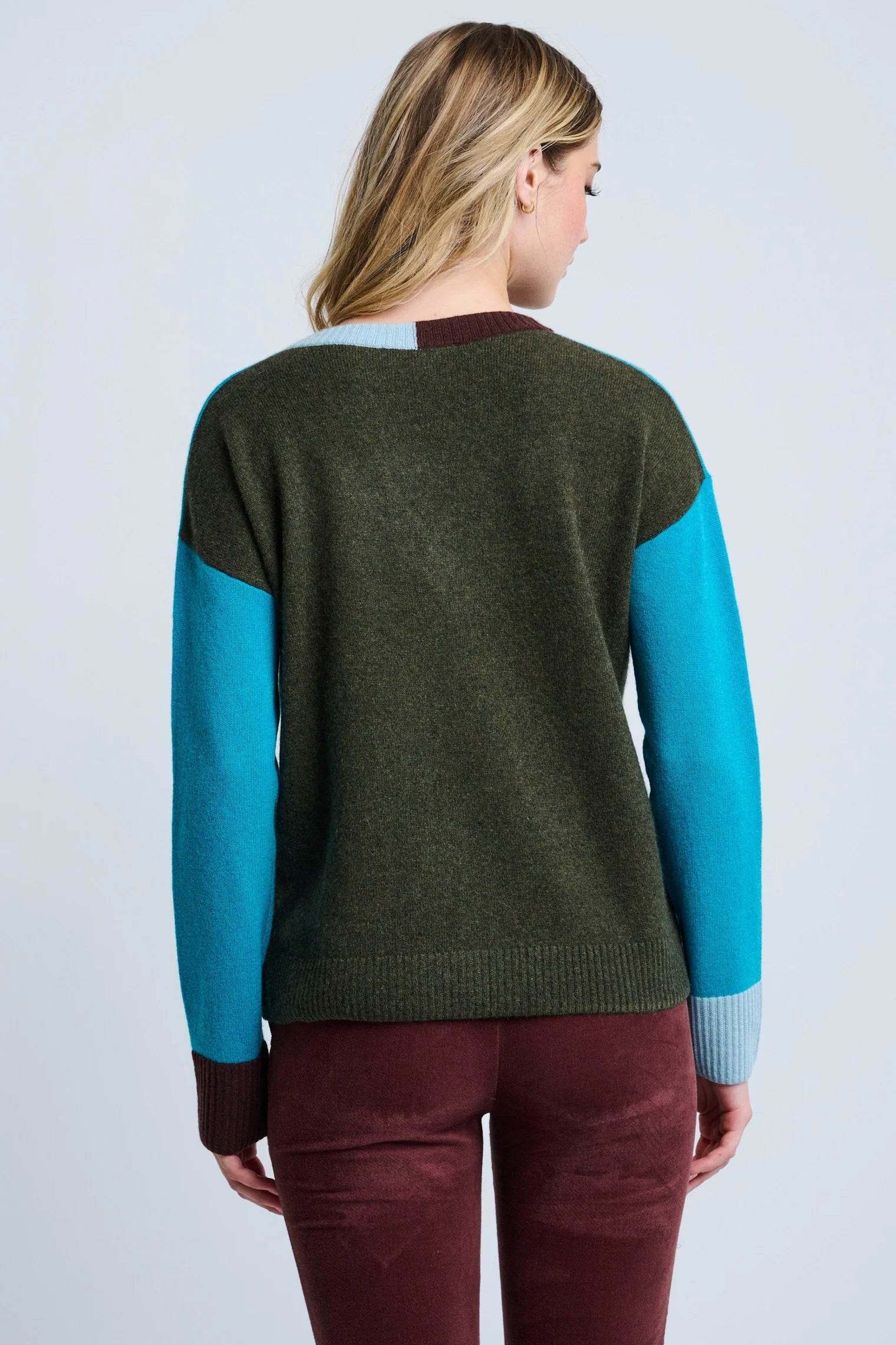 COLOR WHEEL SWEATER