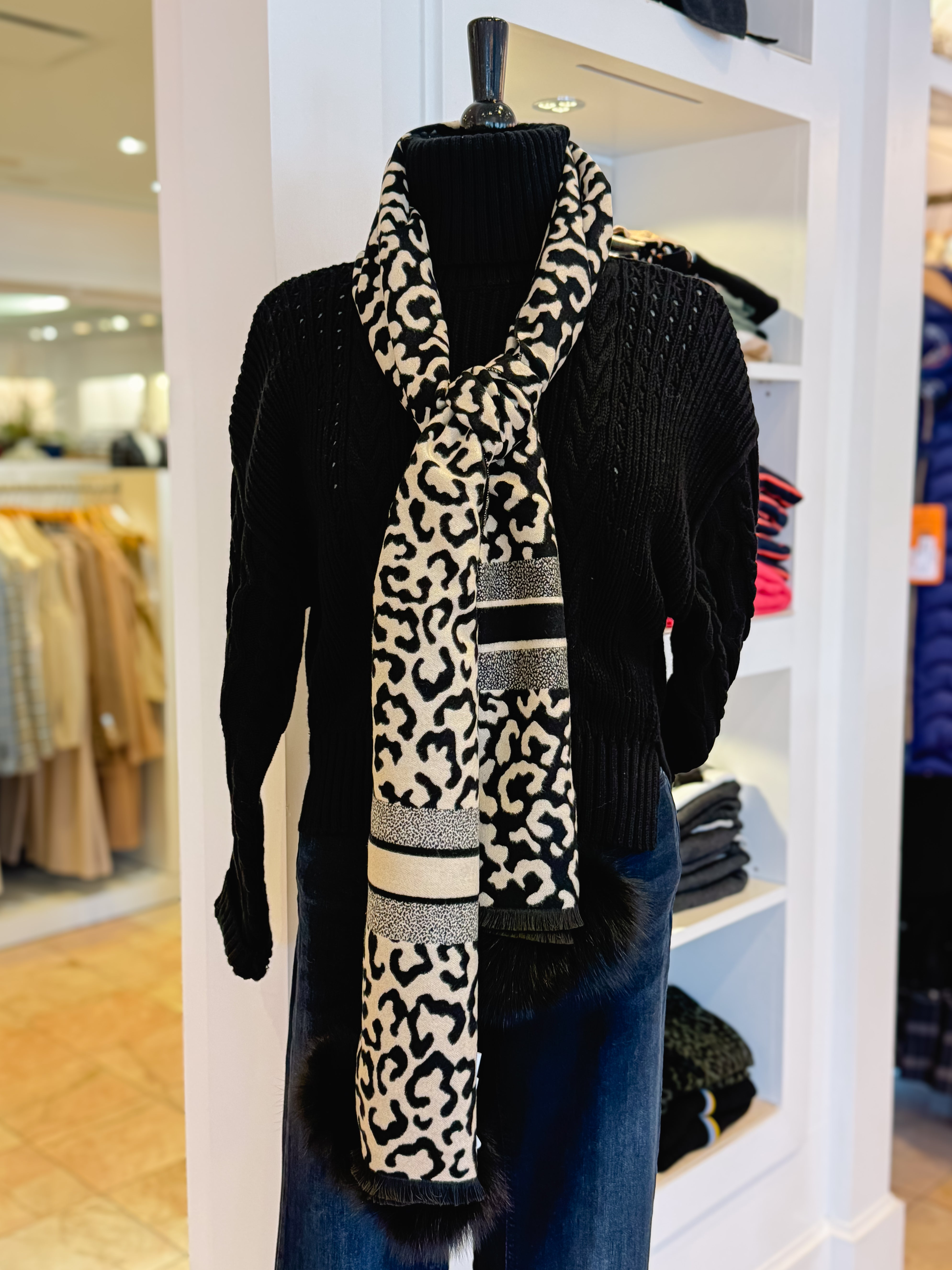 ANIMAL PRINT SCARF