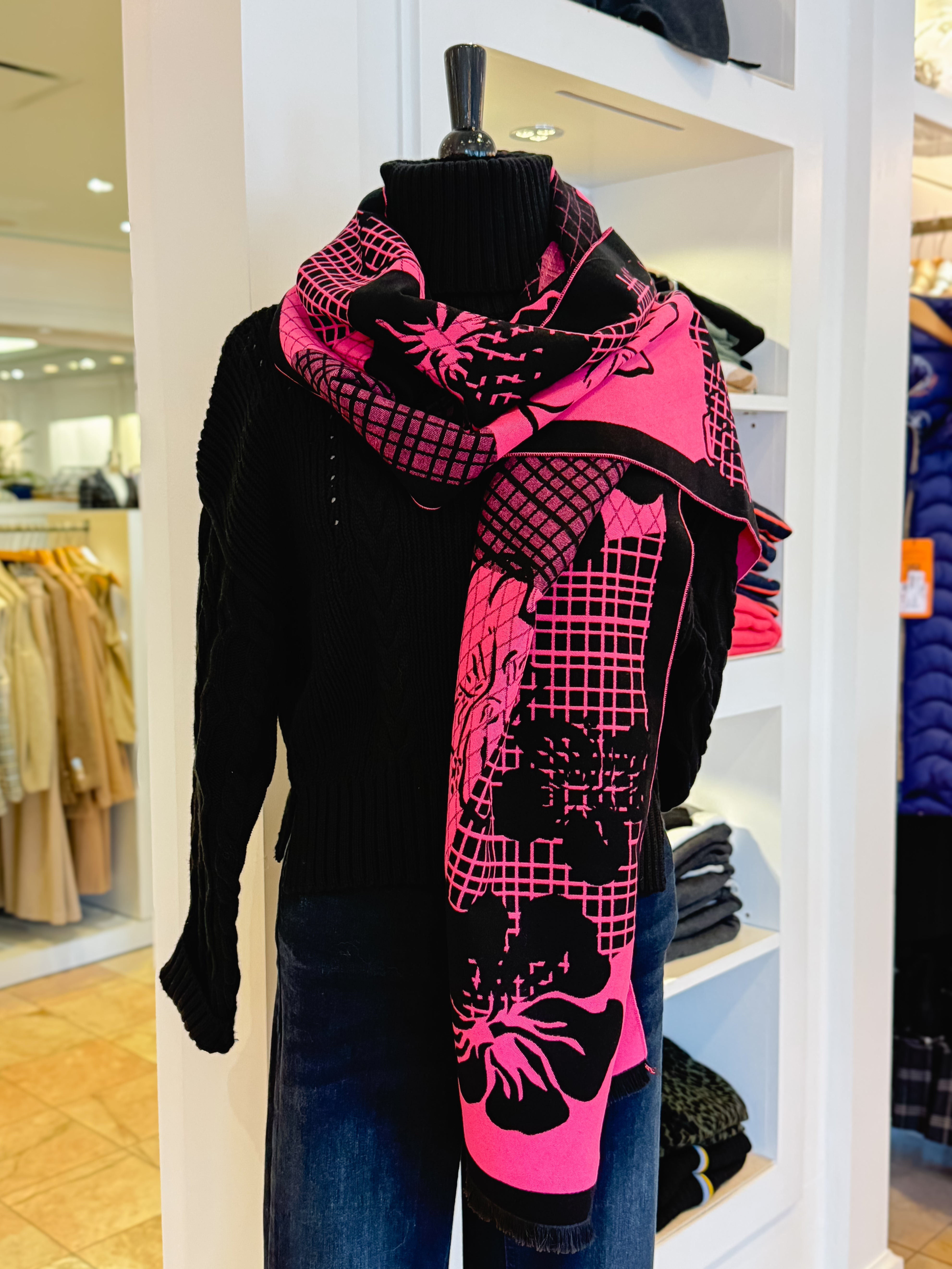 HIBISCUS SCARF