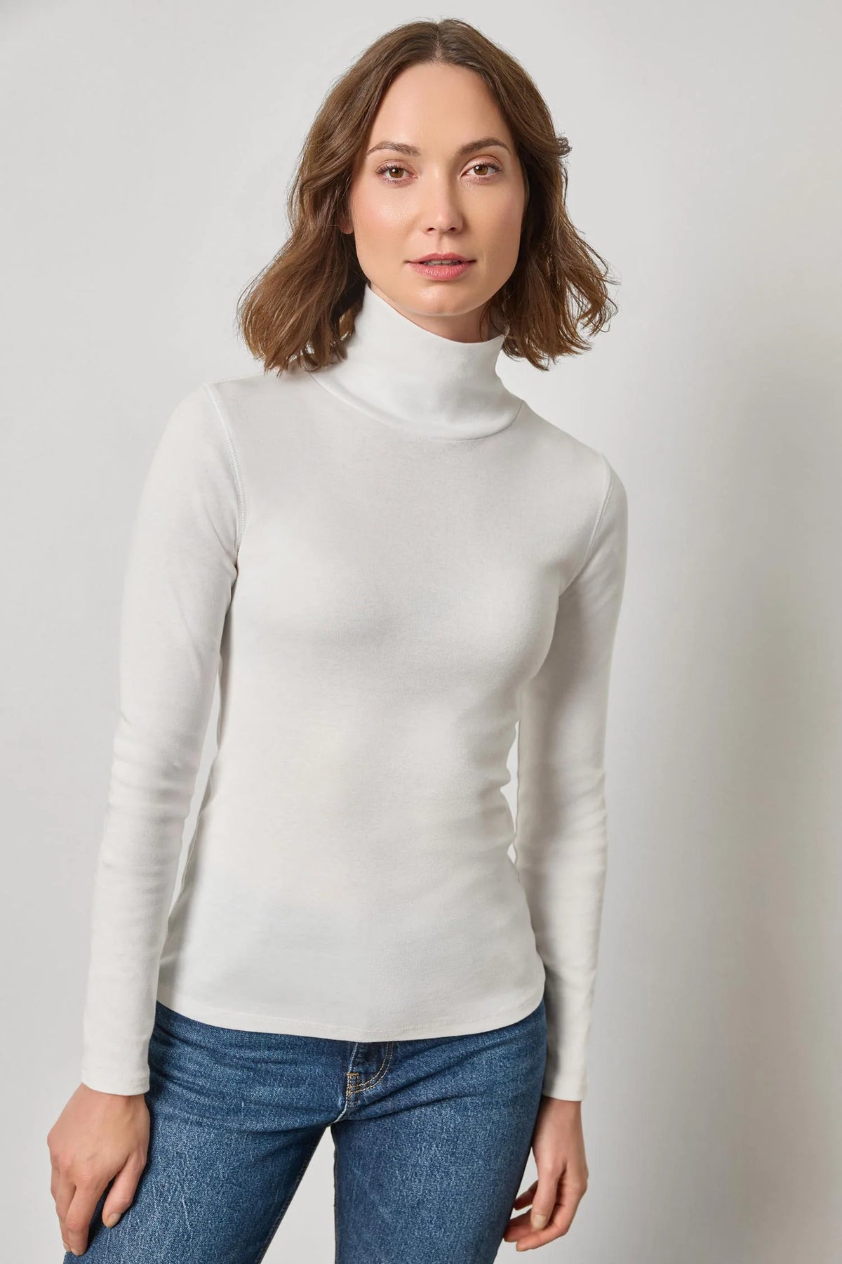 TURTLENECK TEE