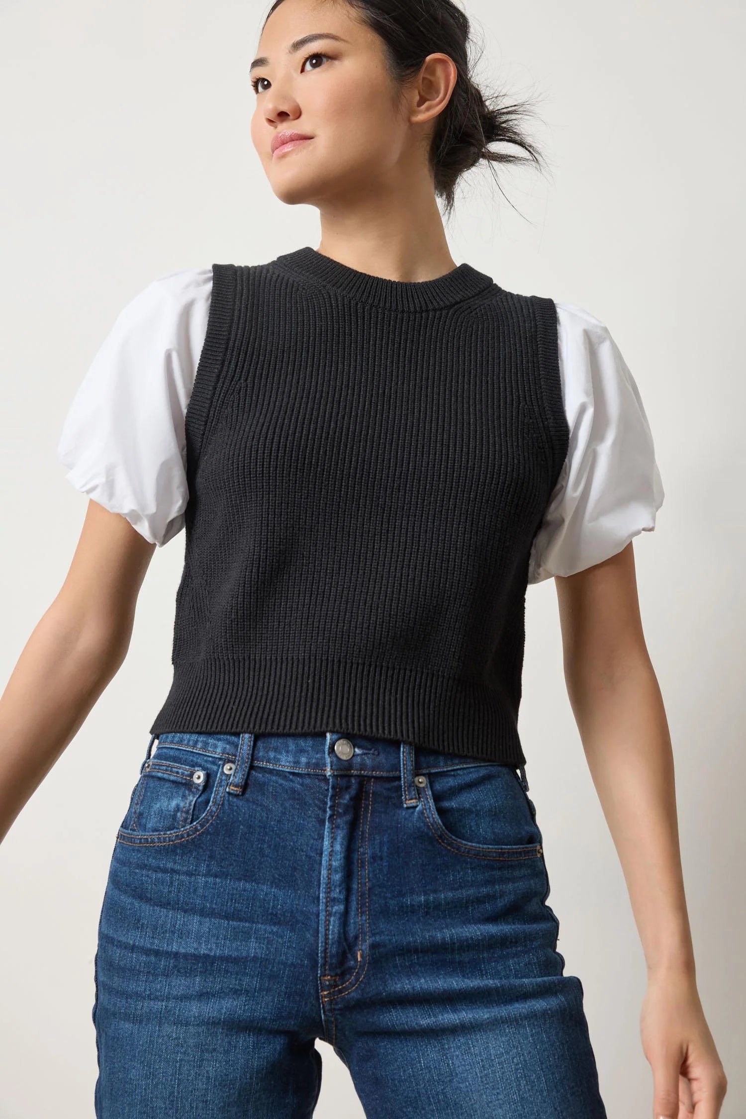 PULLOVER SWEATER