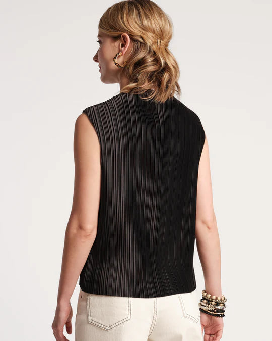 SLINKY PLEATED TOP