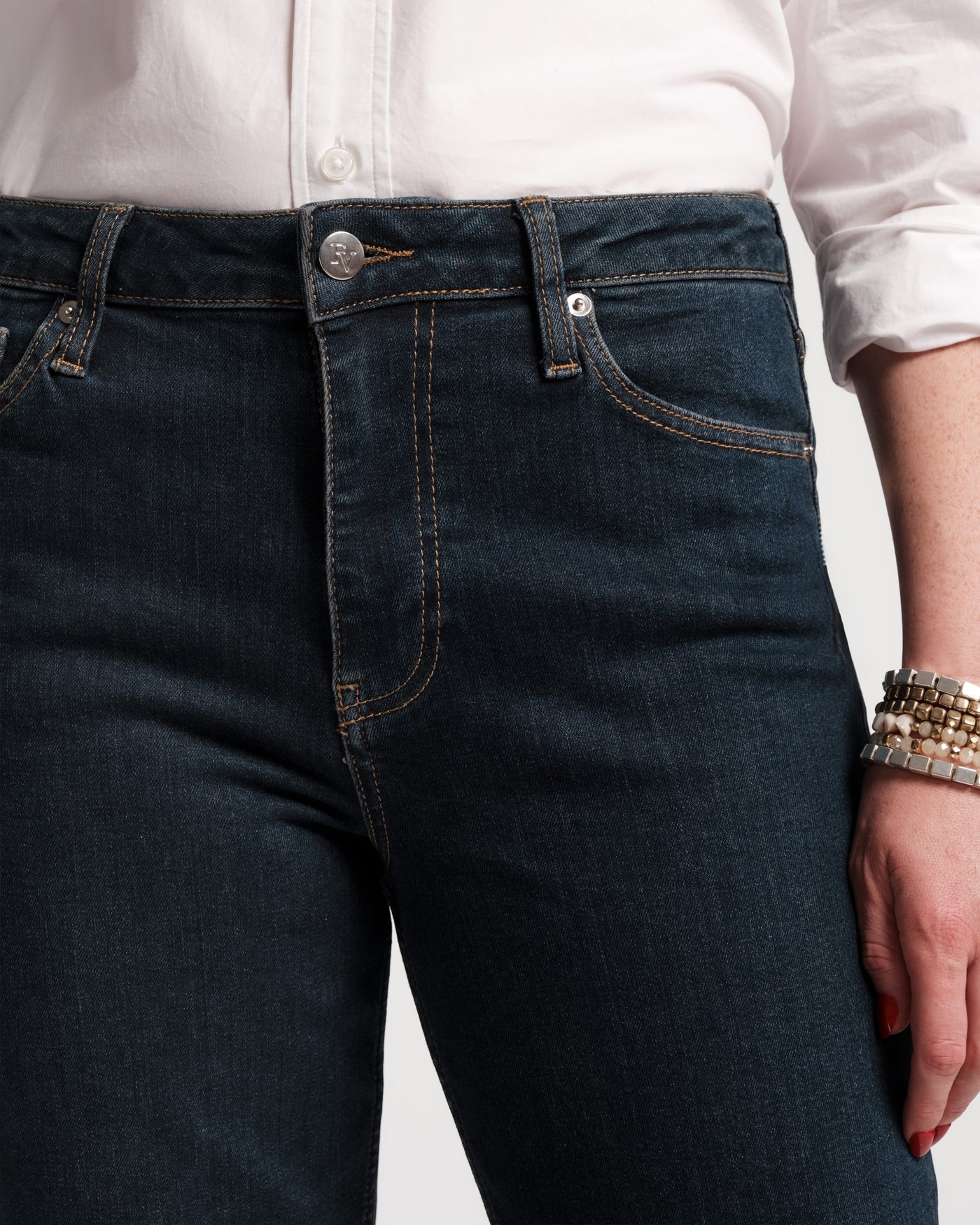 SMARTY CUFFED JEANS