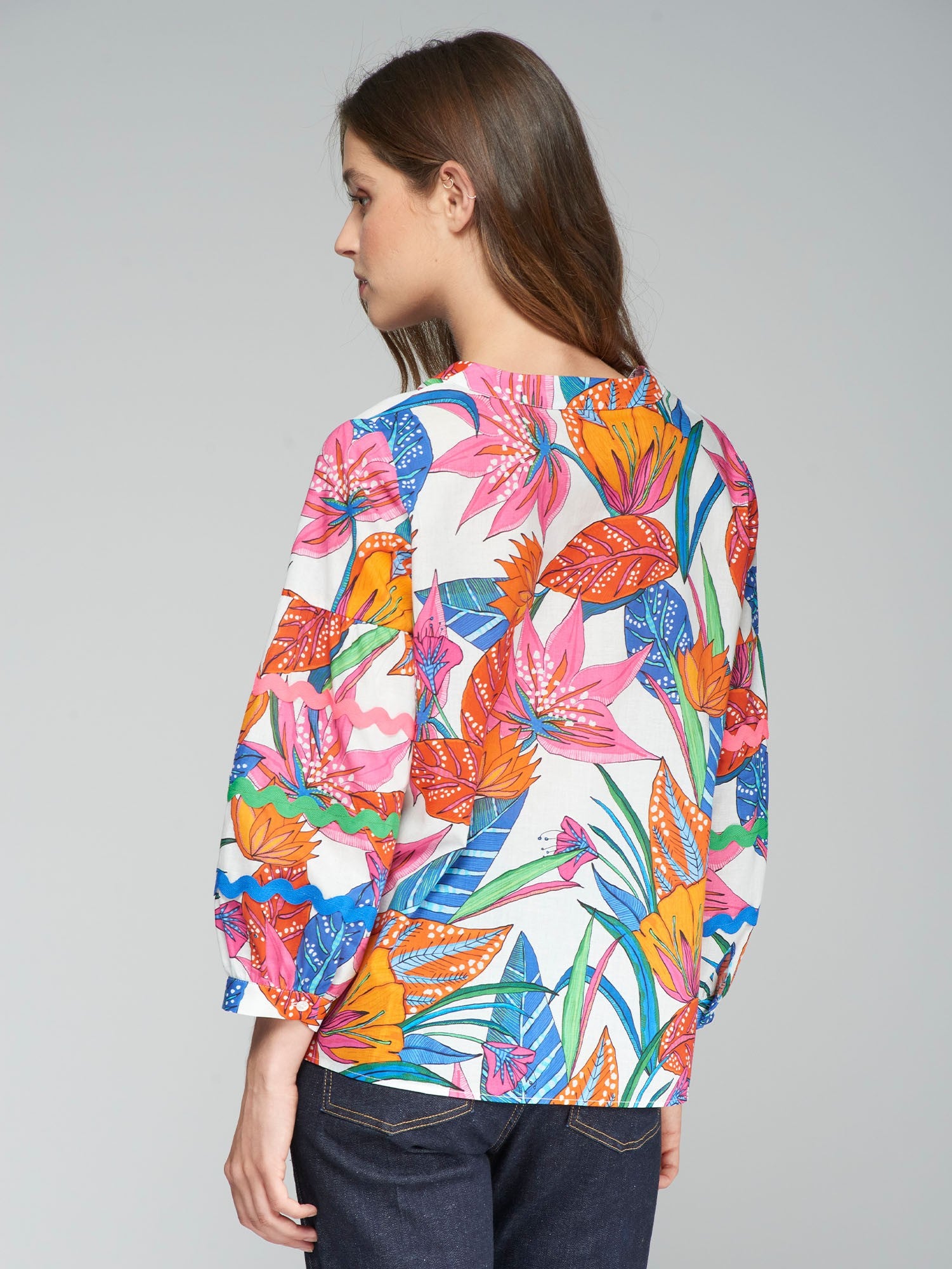 SURI BLOUSE