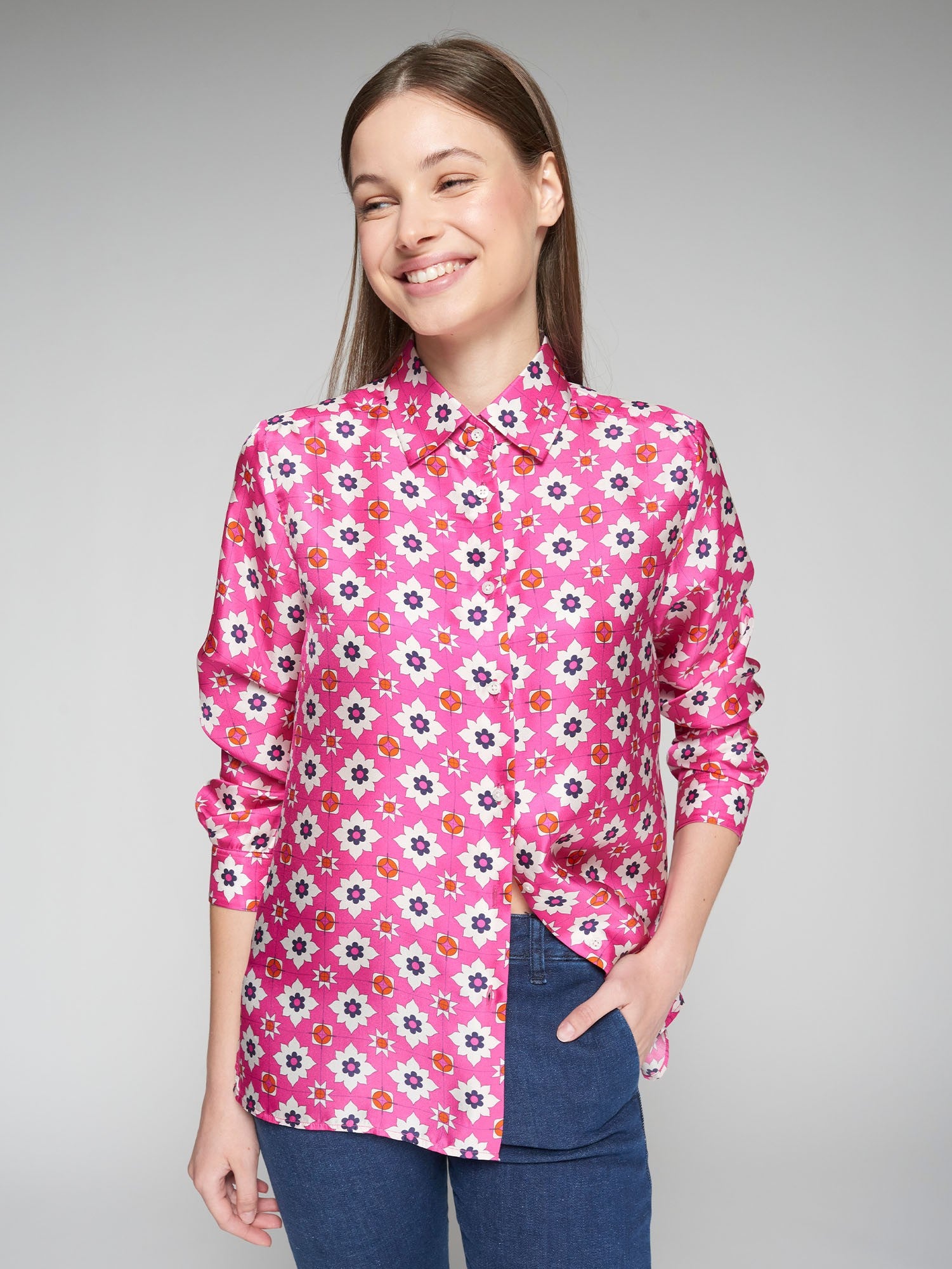 Vila Gallo GEO SILK BLOUSE